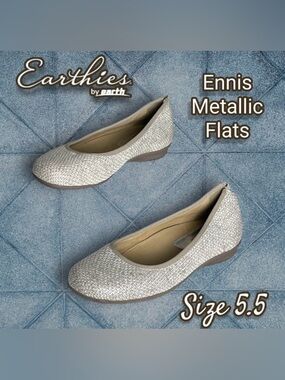 Earthies Ennis - Women's Ballet Taupe Flat Size 5.5